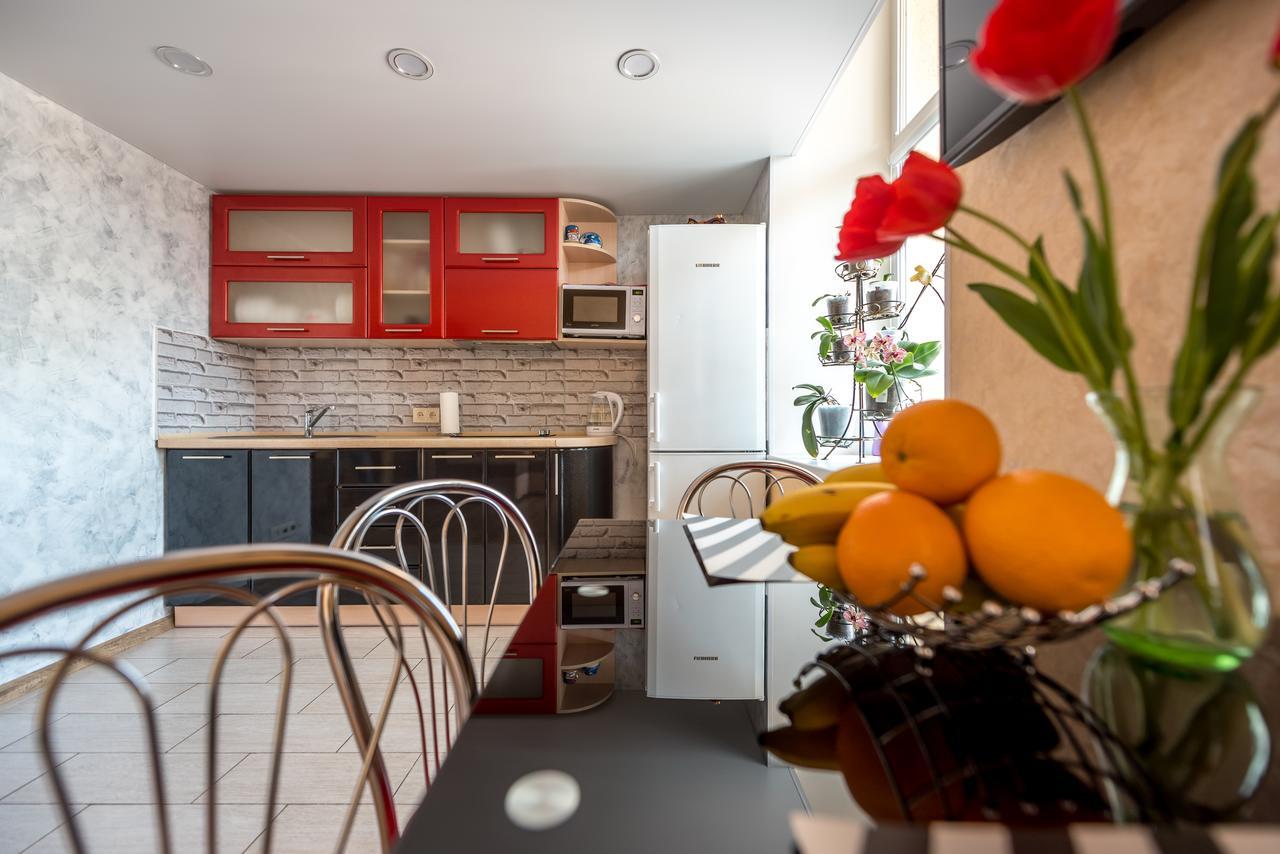 Studio Apartment In Center Of Odesa Exterior photo